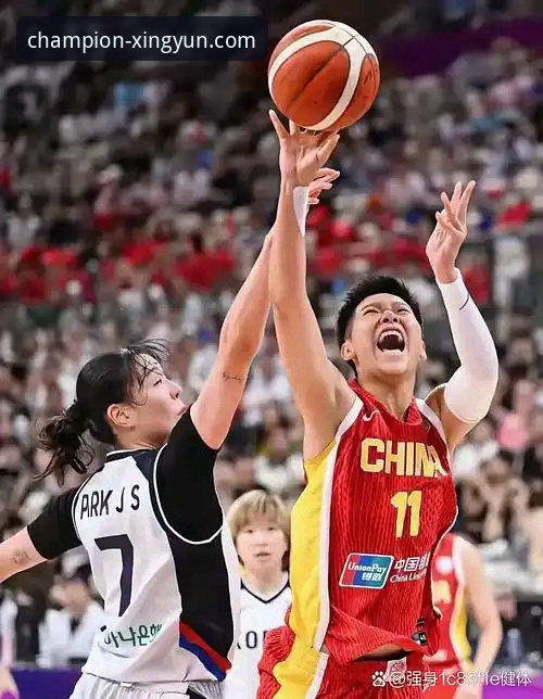 中国女篮战术调整与关键球员表现深度解析：一场胜利背后的策略博弈